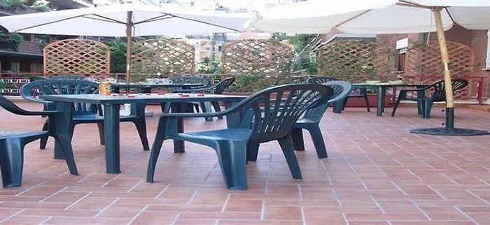 Pascia Oda ve Kahvaltı 3*